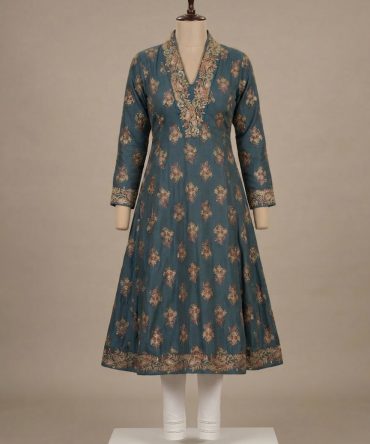 Contrast Neckline kurti