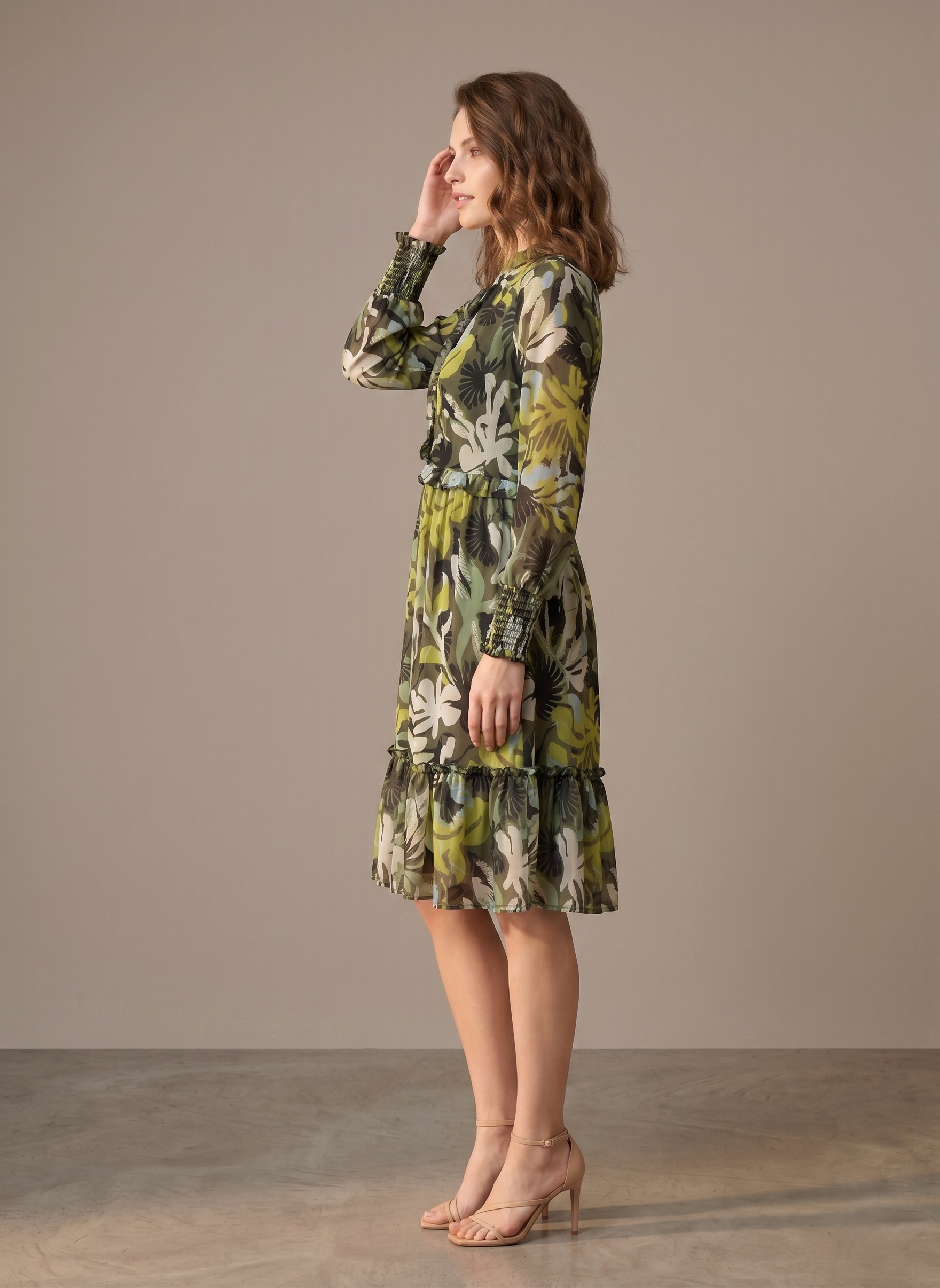 Leaf Print Tiert Midi Dress - Image 3