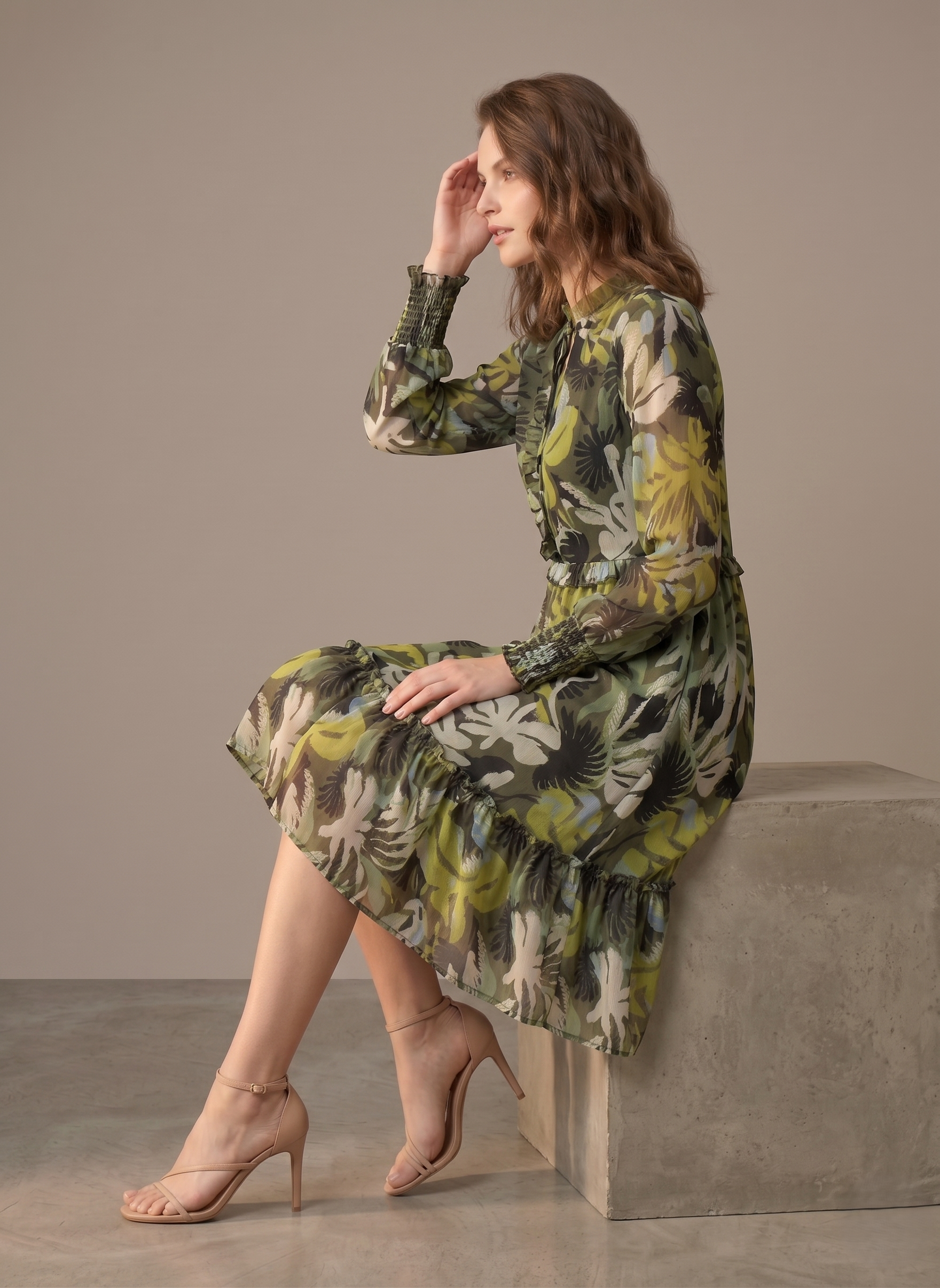 Leaf Print Tiert Midi Dress - Image 4