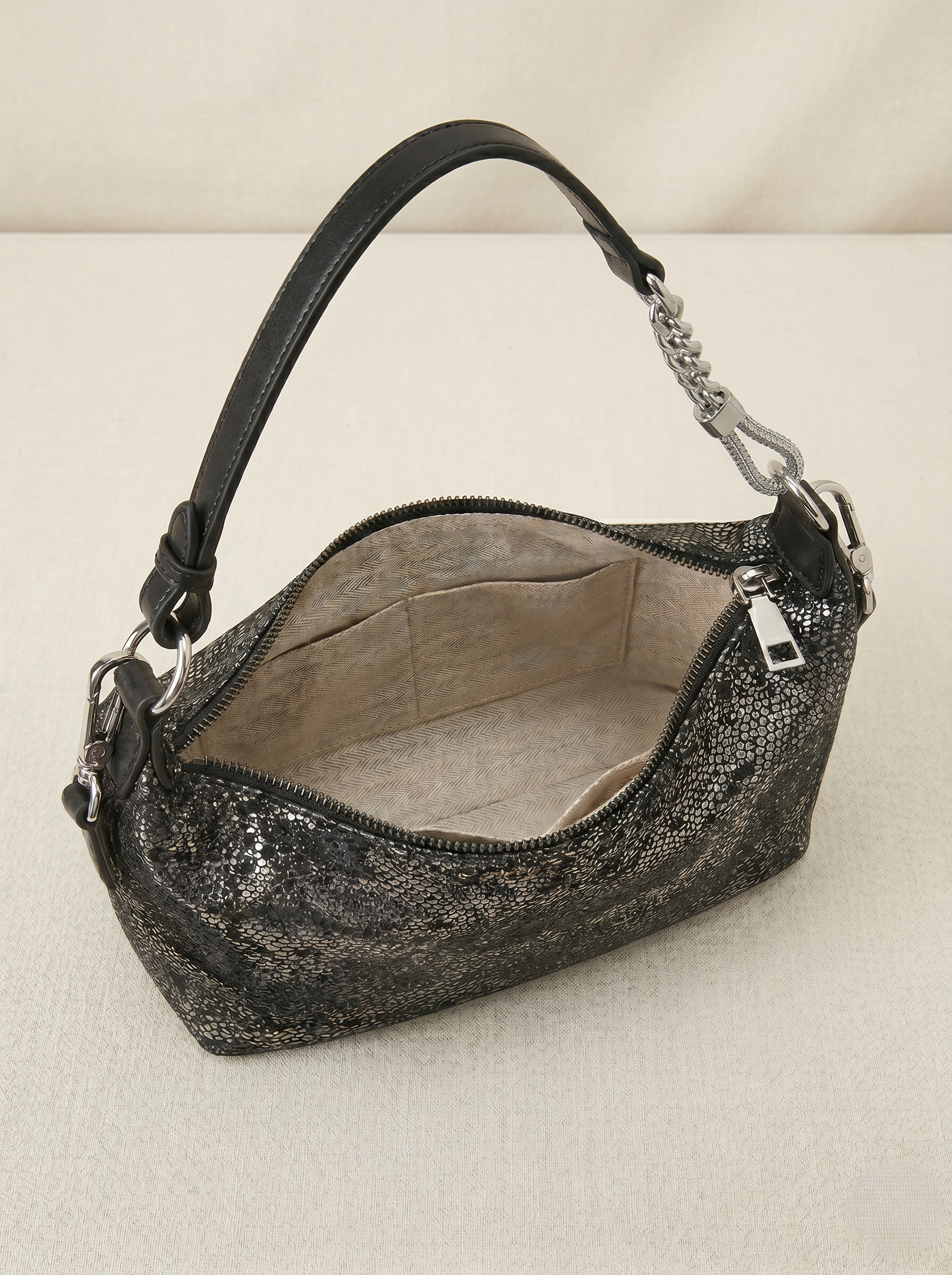 Gemstone studded party Bag - Image 3