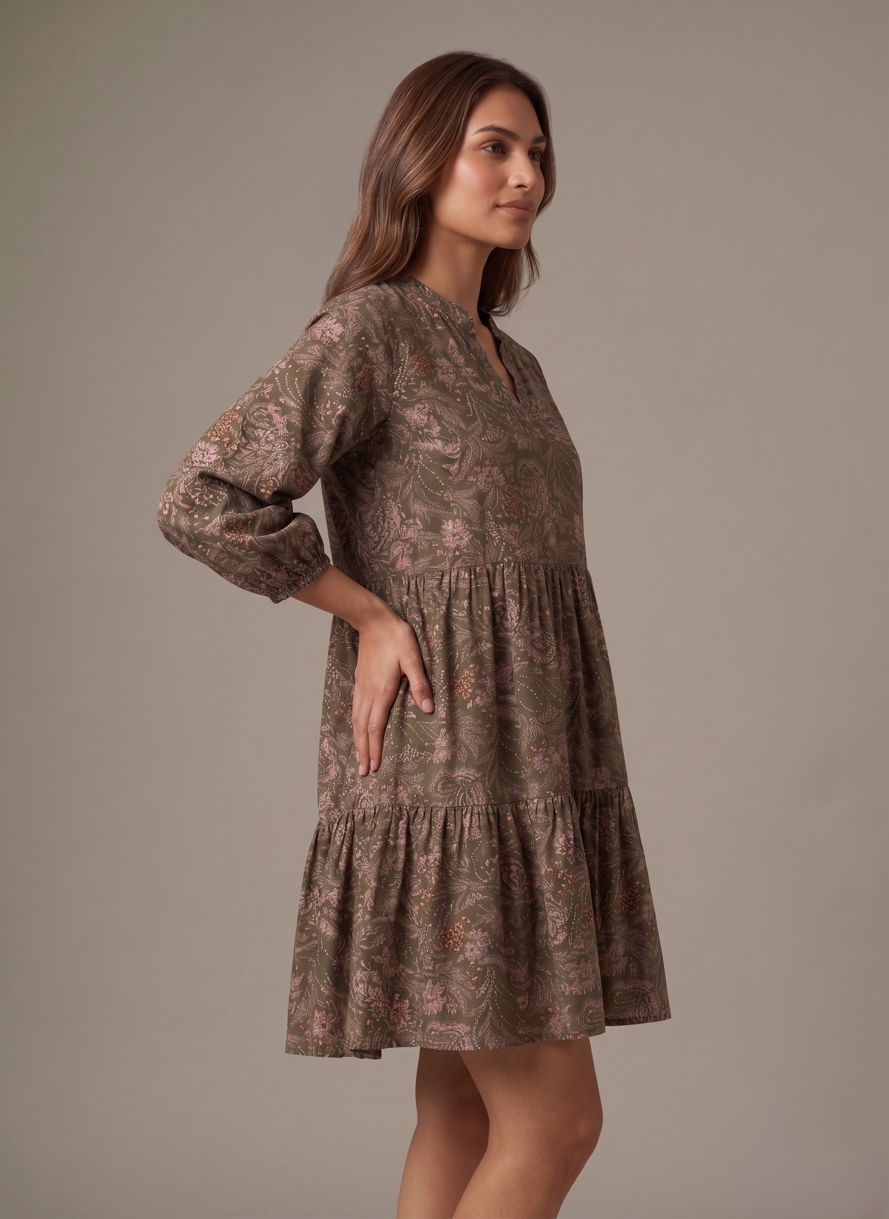 Vintage Floral Print V-Neck Babydoll Dress - Image 3