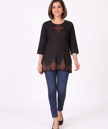 Styling Short Kurti Black