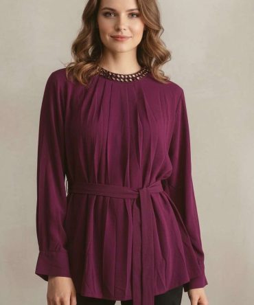 Pleated High-Neck With Bent