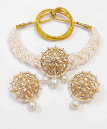 Traditional Kundan Choker Set