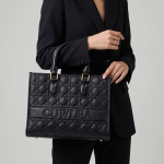Classic totes women bag